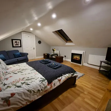 Homestay Cloonan House
